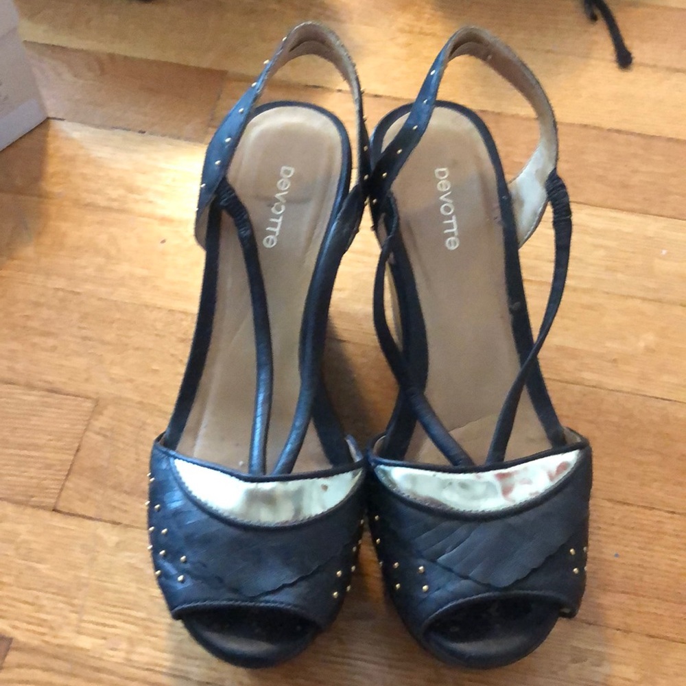 Devotte wedges black leather 37  gold detail